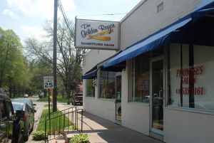 Golden-razor-barber-shop-toledo-ohio-04